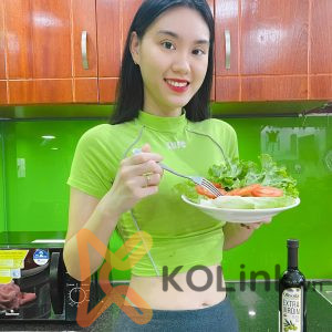 PHƯƠNG THẢO